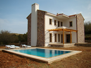Eski Datça'da Havuzlu Taş Villa İnşaası — proje fotoğrafı